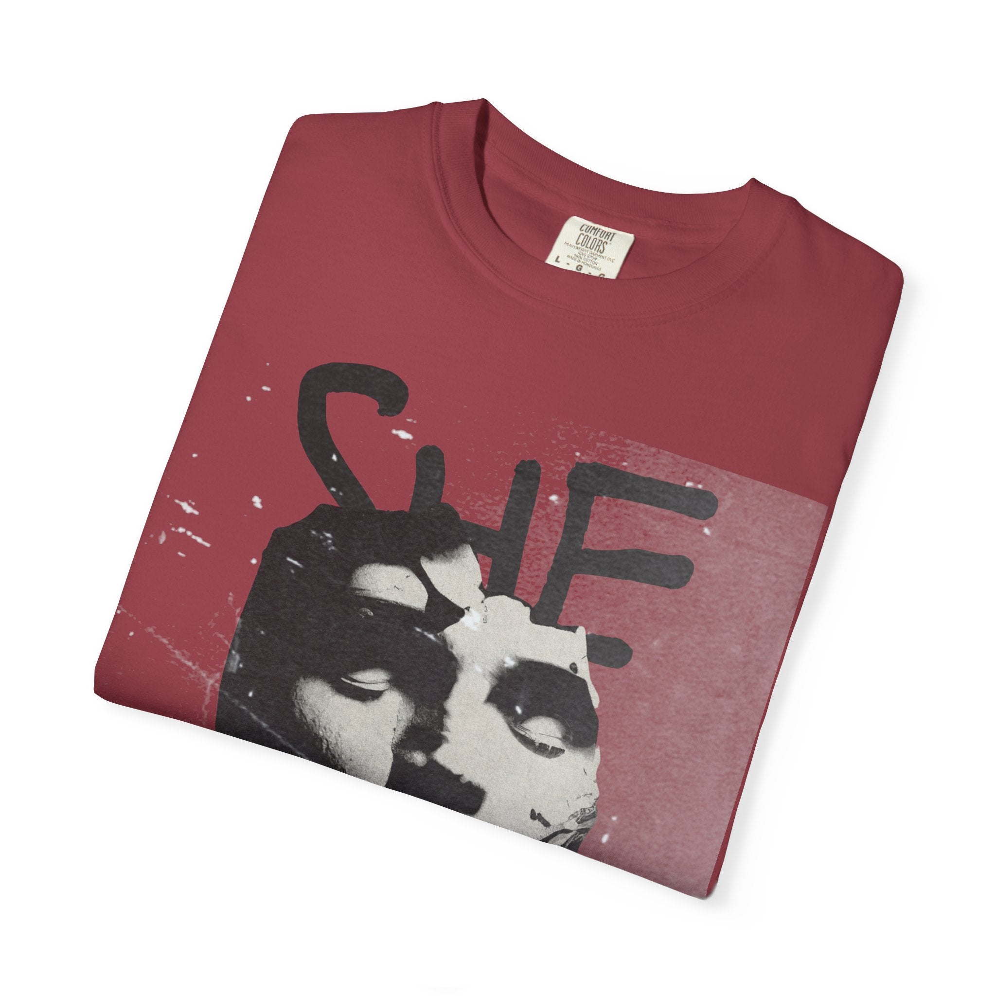 She Art Tee