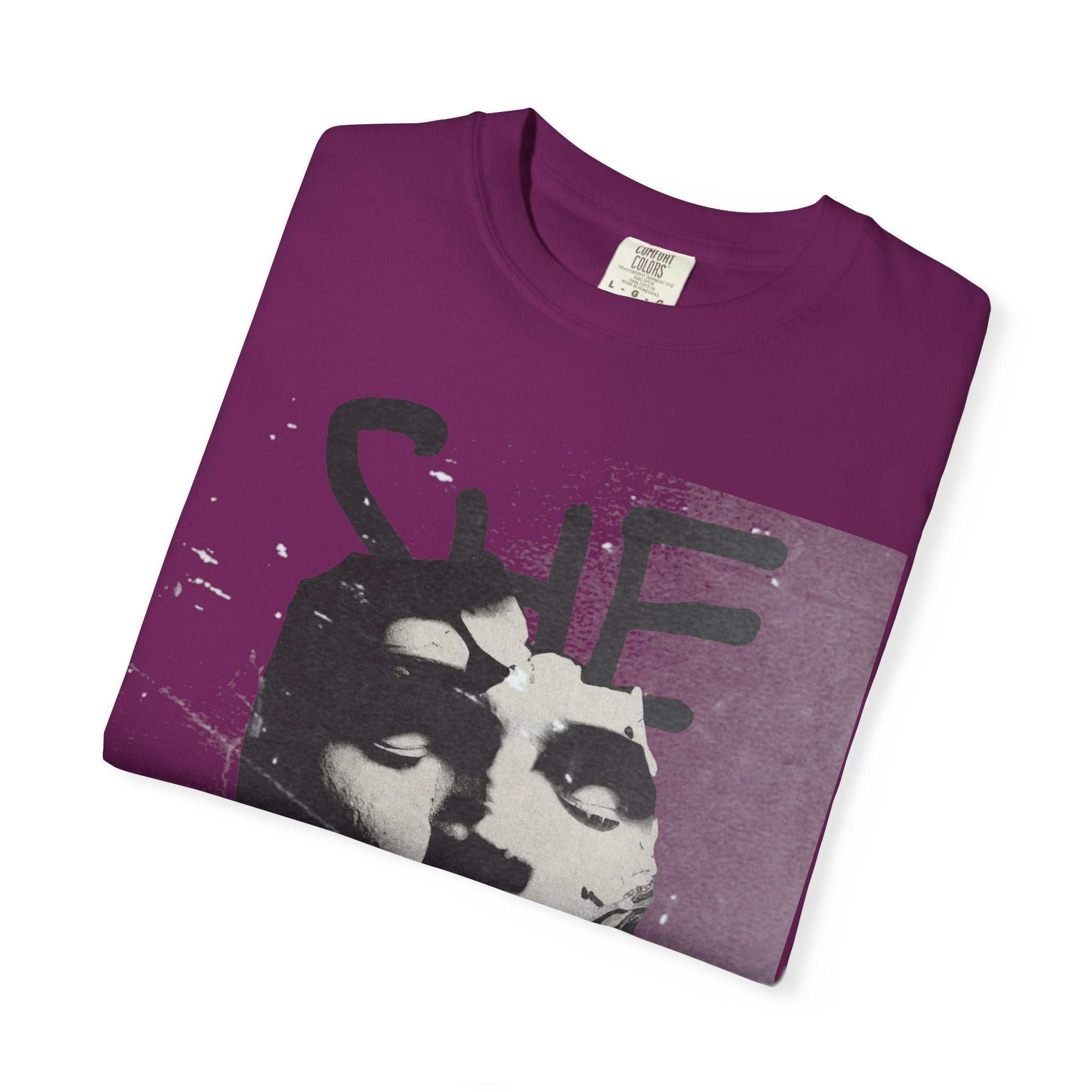 She Art Tee