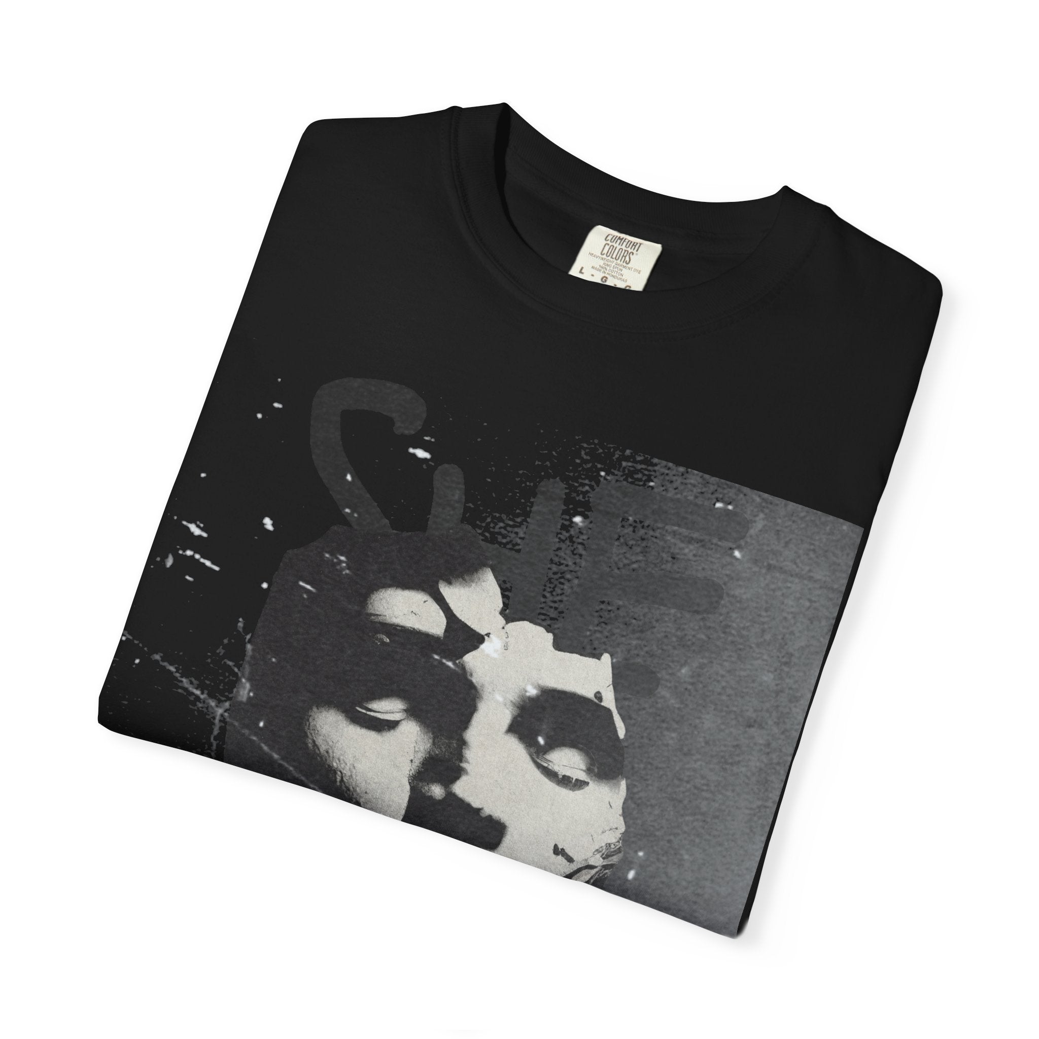 She Art Tee
