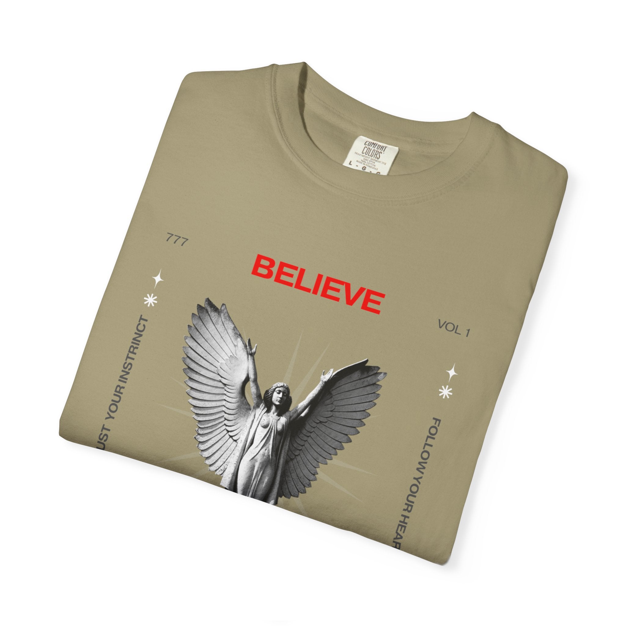 Angelic Graphic Tee | Vintage Style Unisex T-shirt
